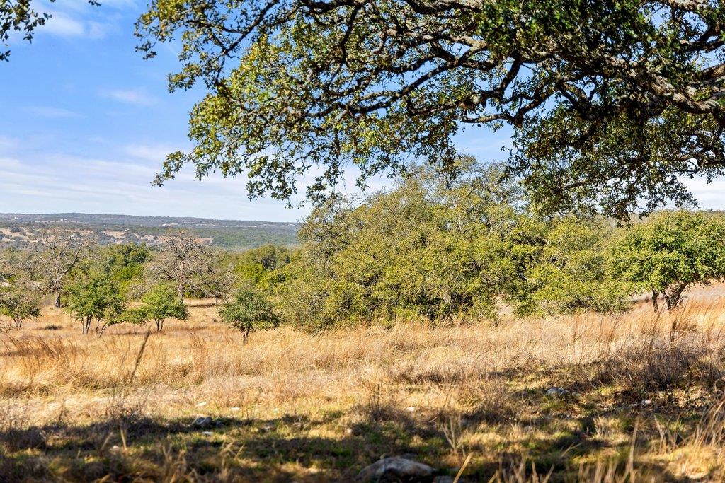 Image 35 of 40 For 529 Skyline Dr