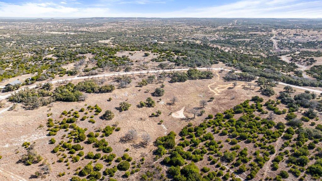 Image 8 of 40 For 529 Skyline Dr