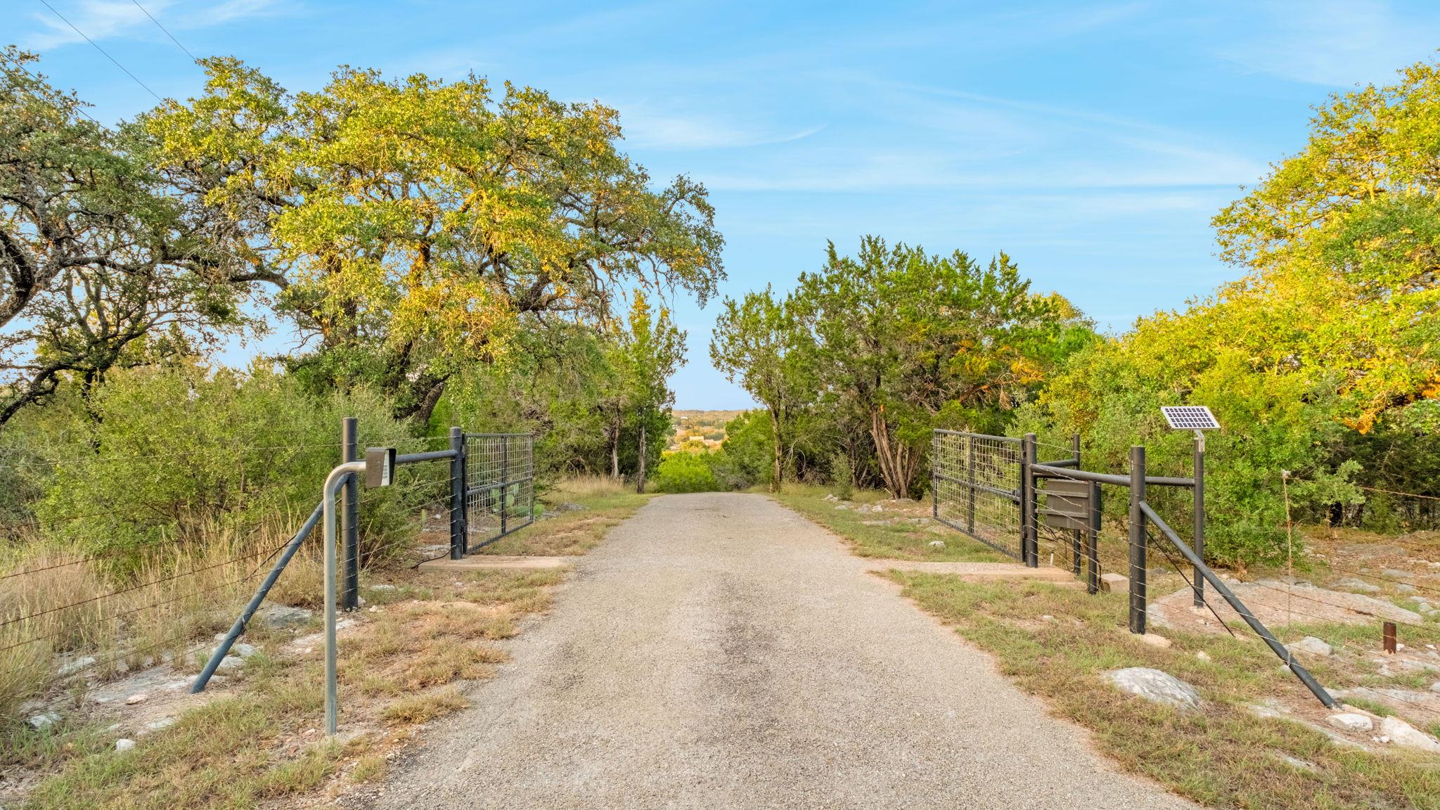 Details for 746 Trail Rock Dr, Johnson City, TX 78636