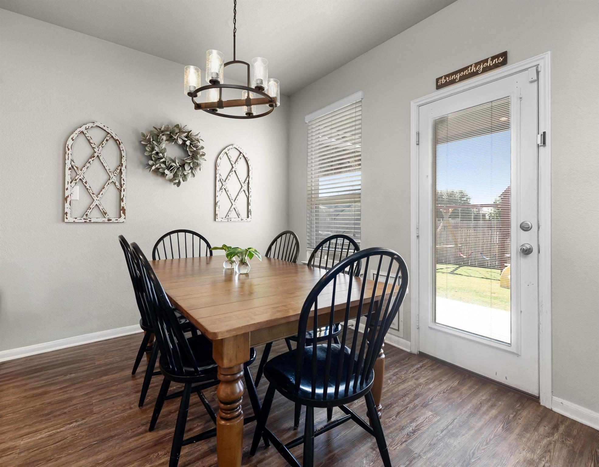 Image 3 of 19 For 484 Copper Hill Dr