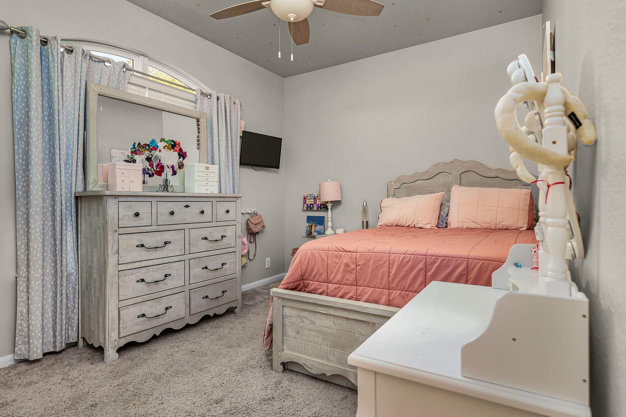 Image 9 of 19 For 484 Copper Hill Dr