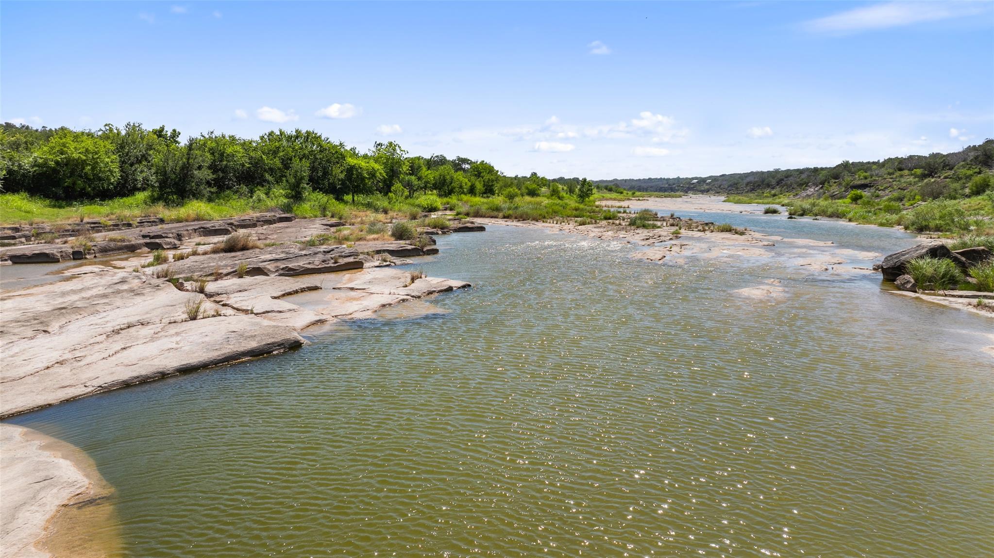Details for 578 Gipson Rd, Johnson City, TX 78636