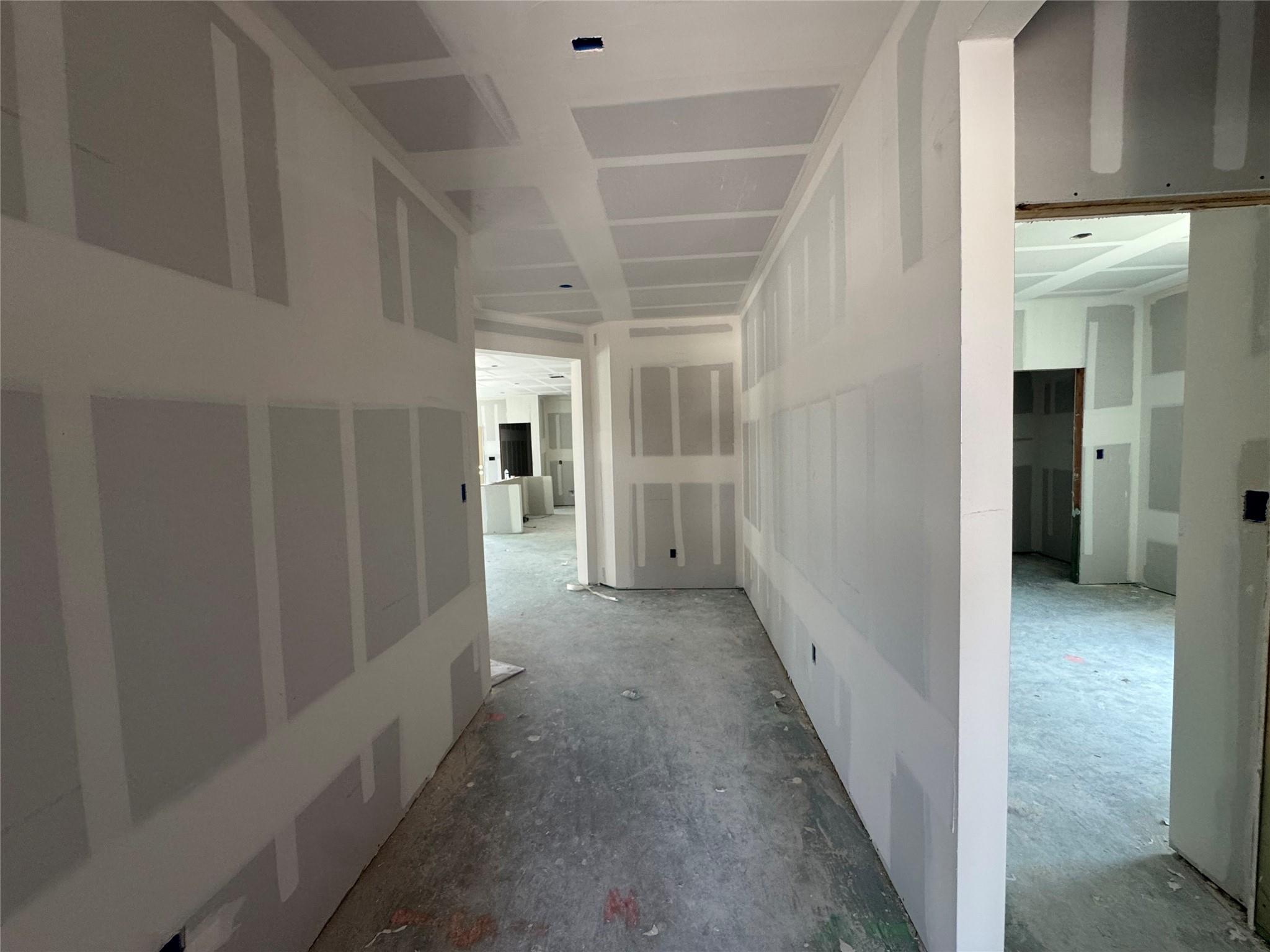 Image 3 of 17 For 3725 Pin Oak Hills