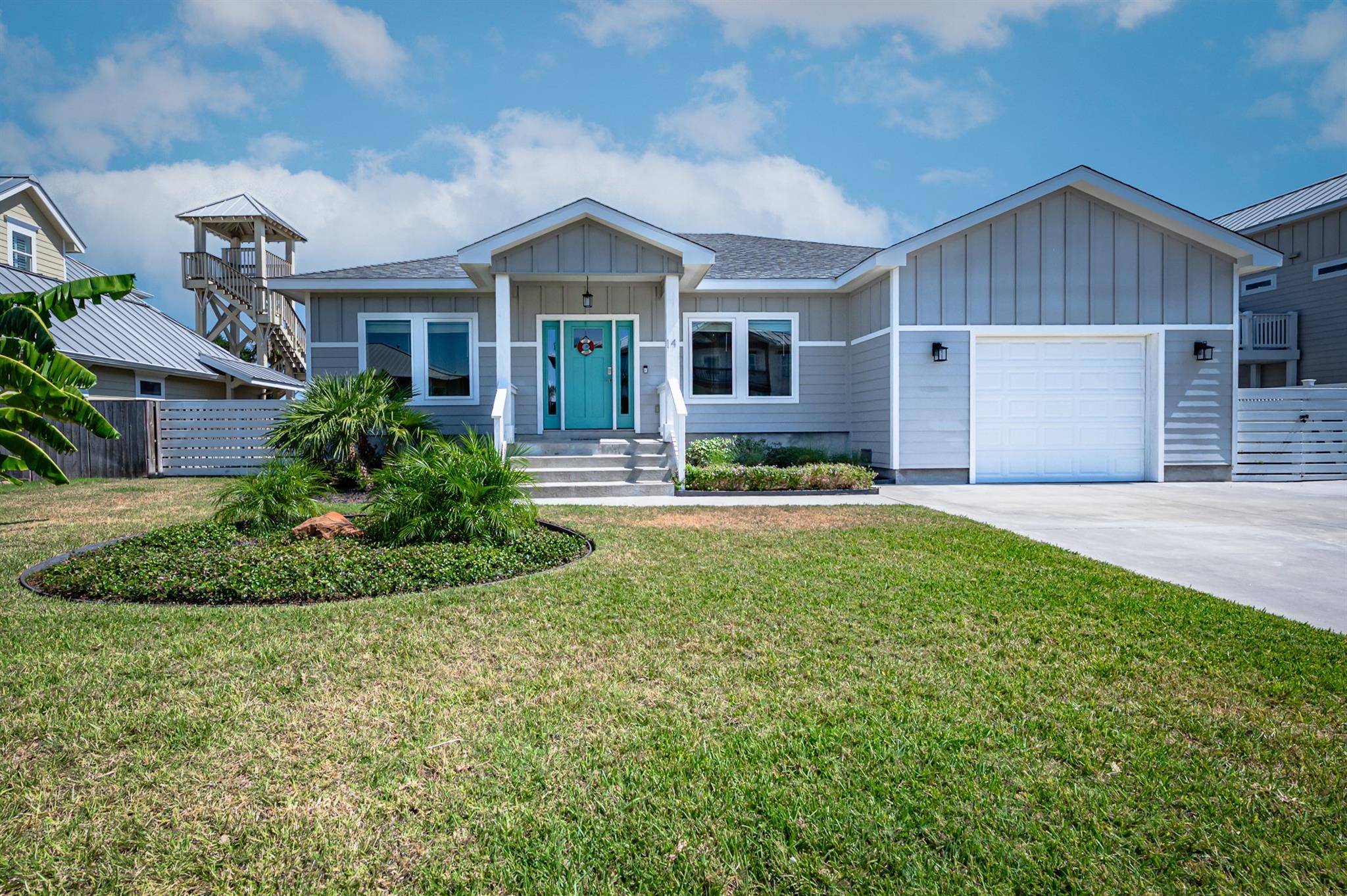 Details for 14 Luau Ln , Rockport, TX 78382