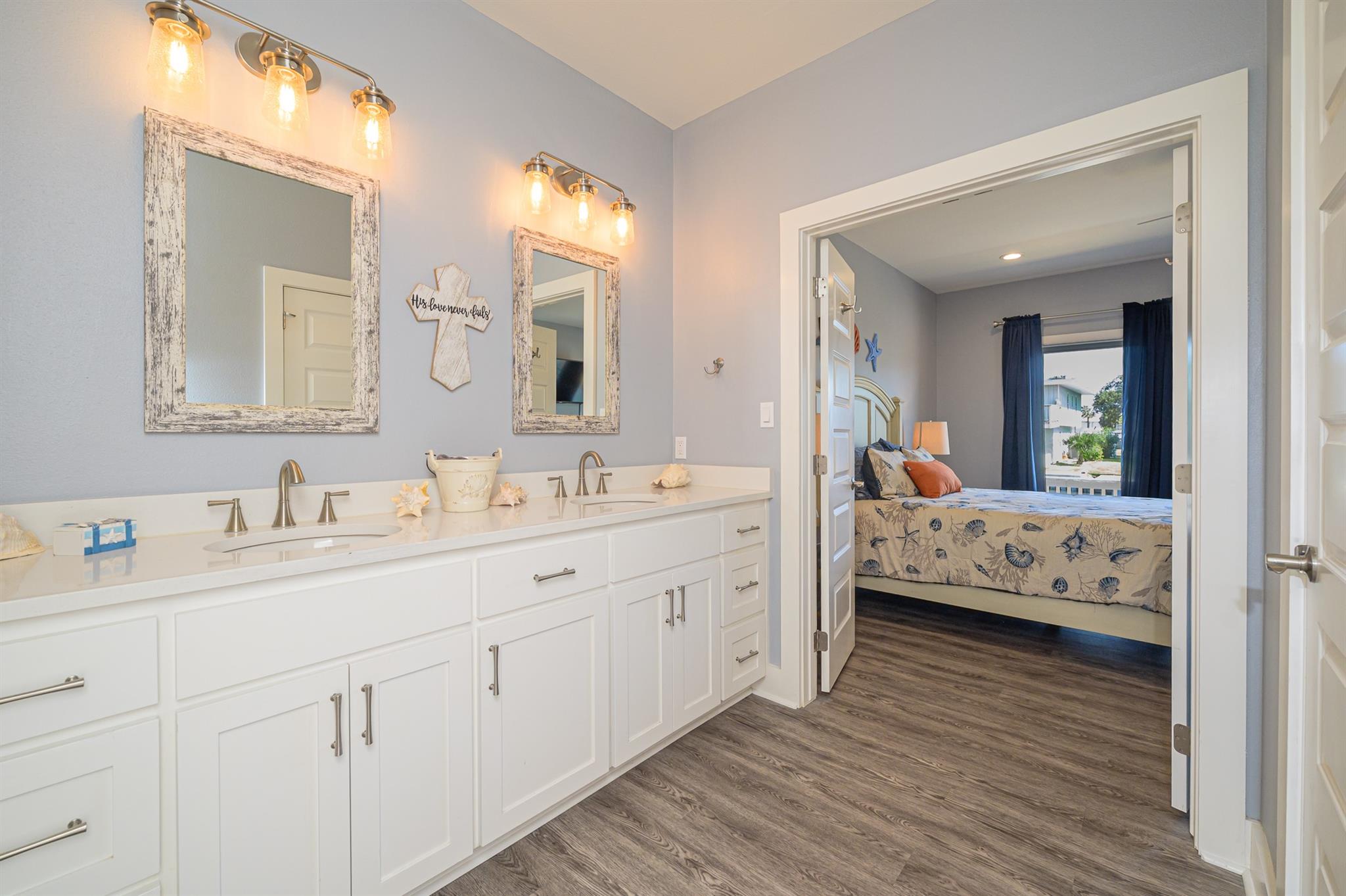 Image 23 of 40 For 14 Luau Ln