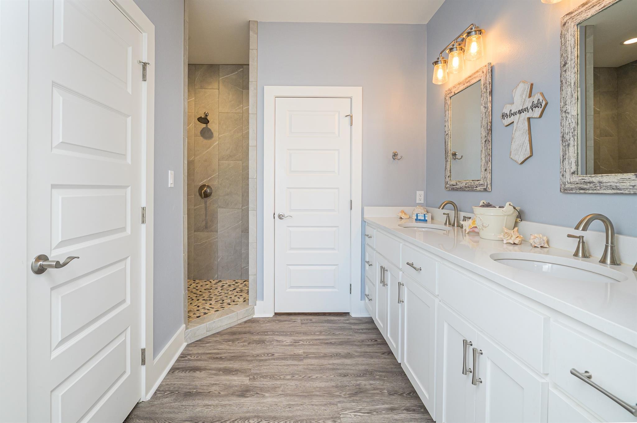 Image 24 of 40 For 14 Luau Ln