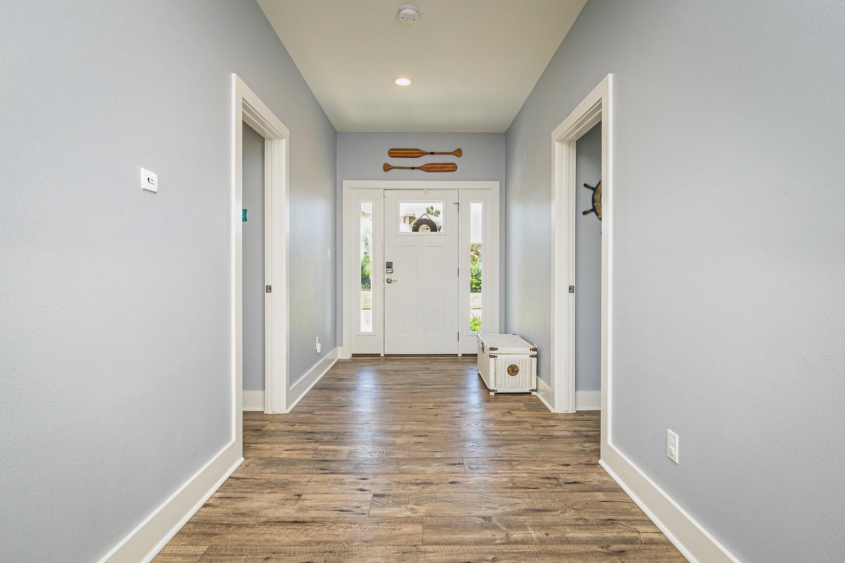 Image 3 of 40 For 14 Luau Ln