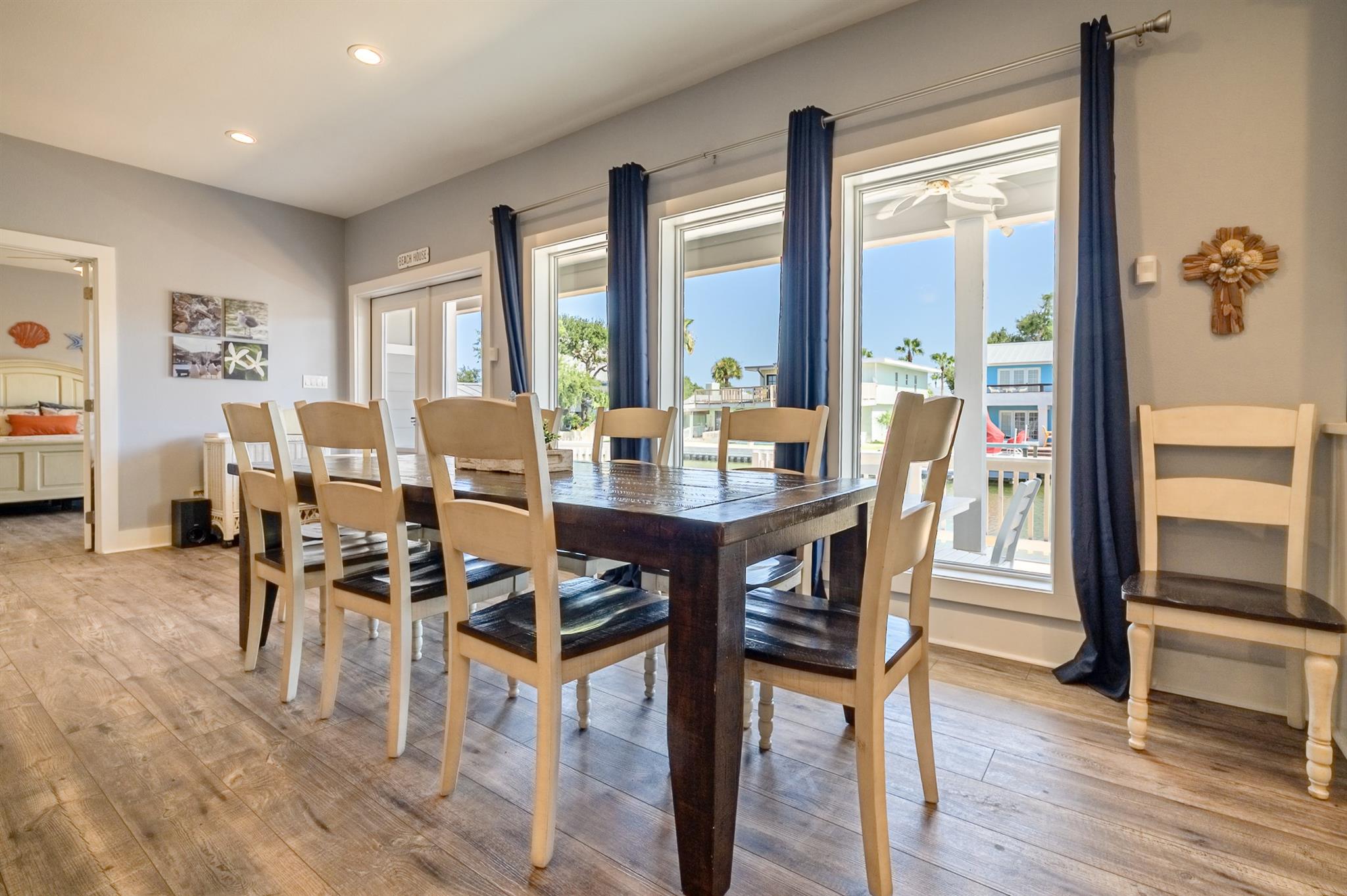 Image 7 of 40 For 14 Luau Ln