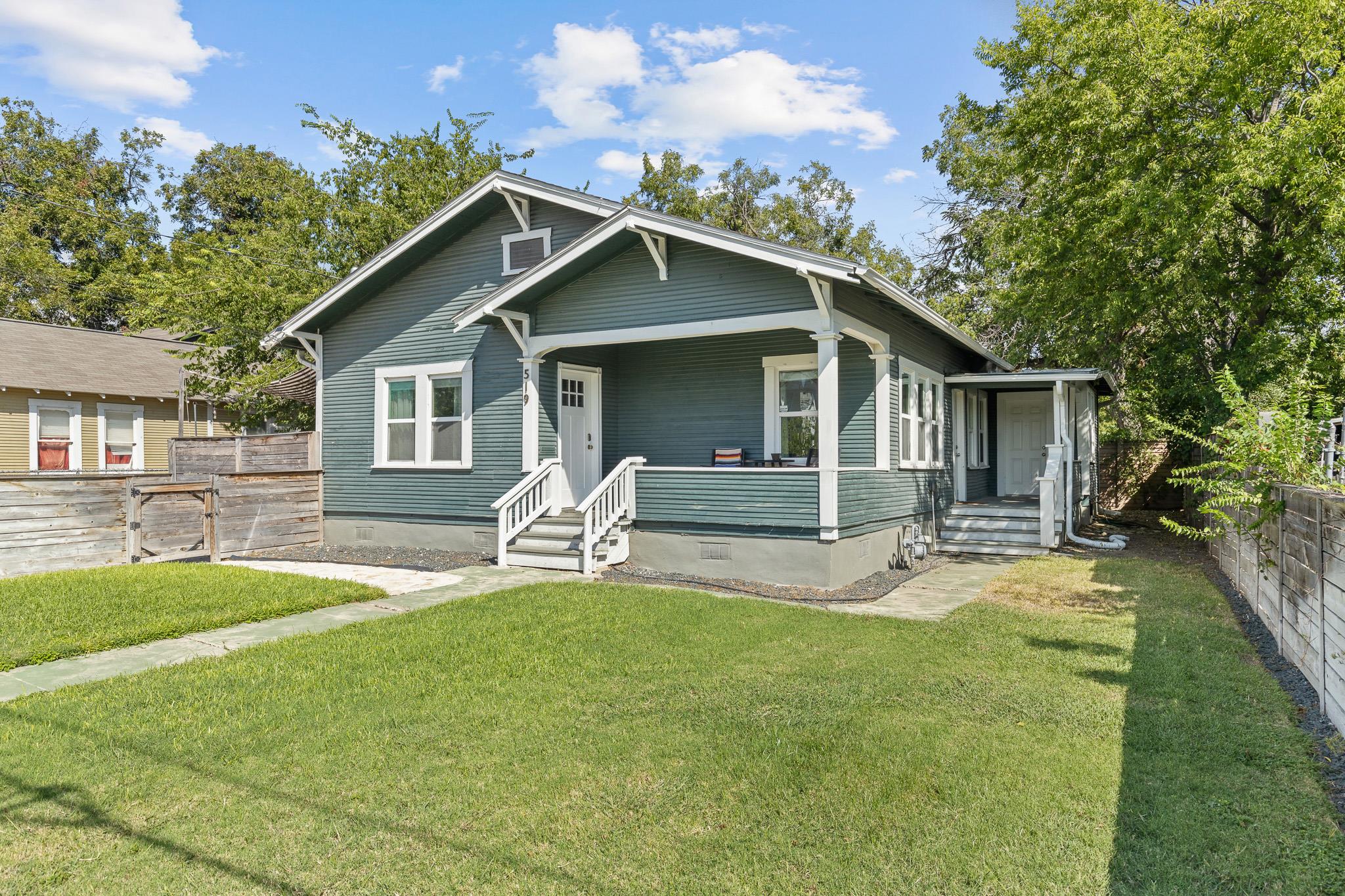 Details for 519 Ashby Pl, San Antonio, TX 78212
