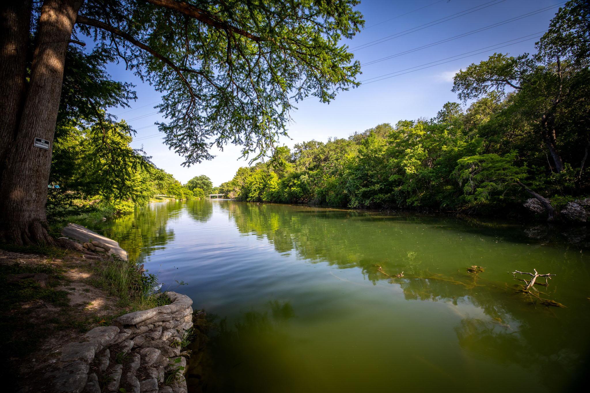 Image 16 of 40 For 1106 Hillcrest Dr