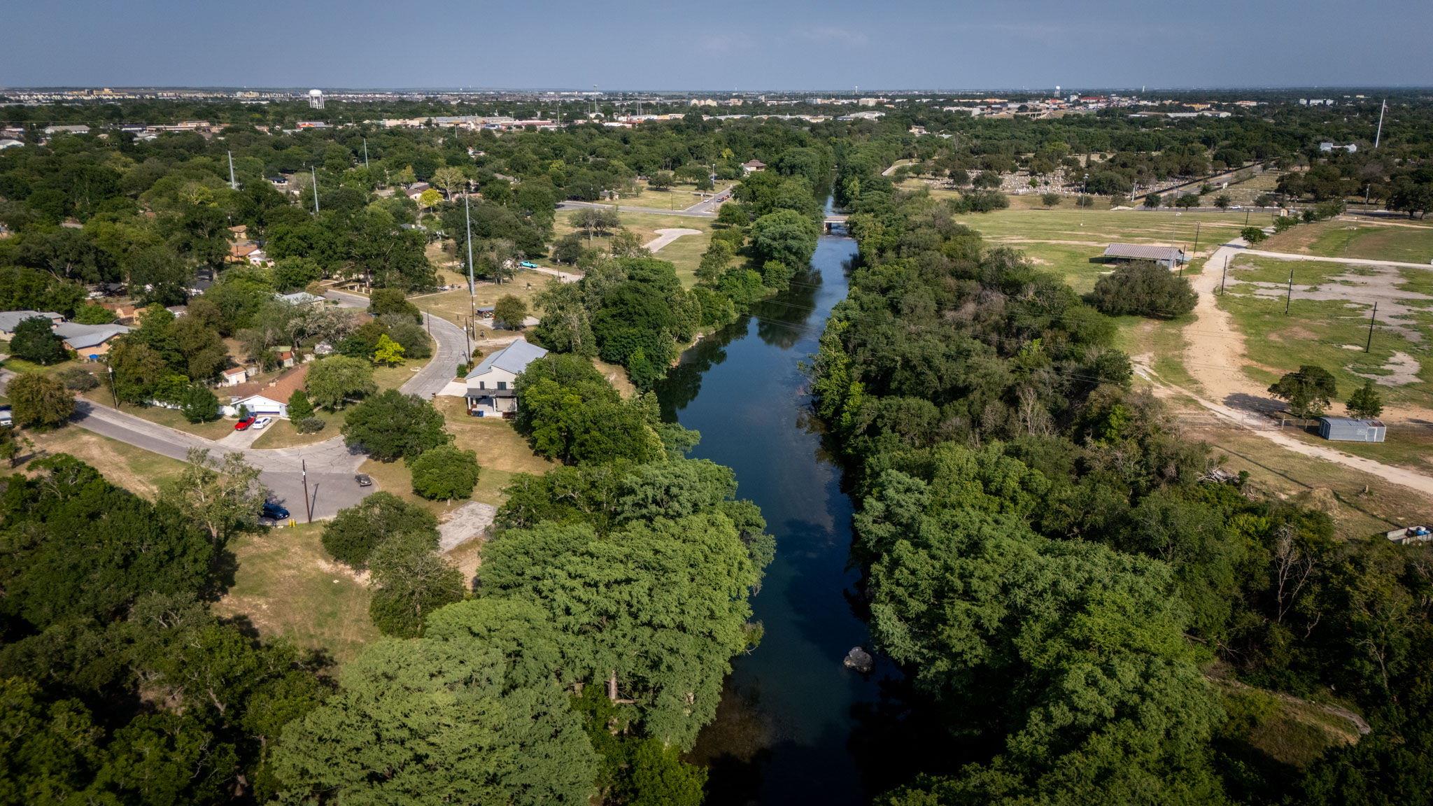 Image 6 of 40 For 1106 Hillcrest Dr