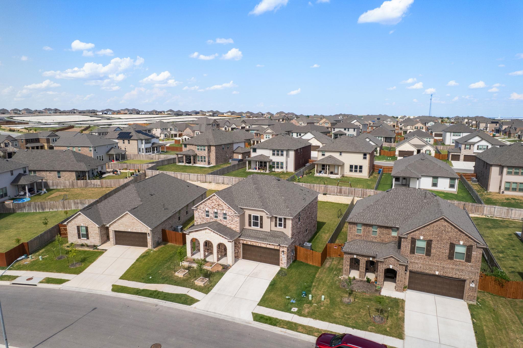 Image 18 of 22 For 3609 Lapio Way