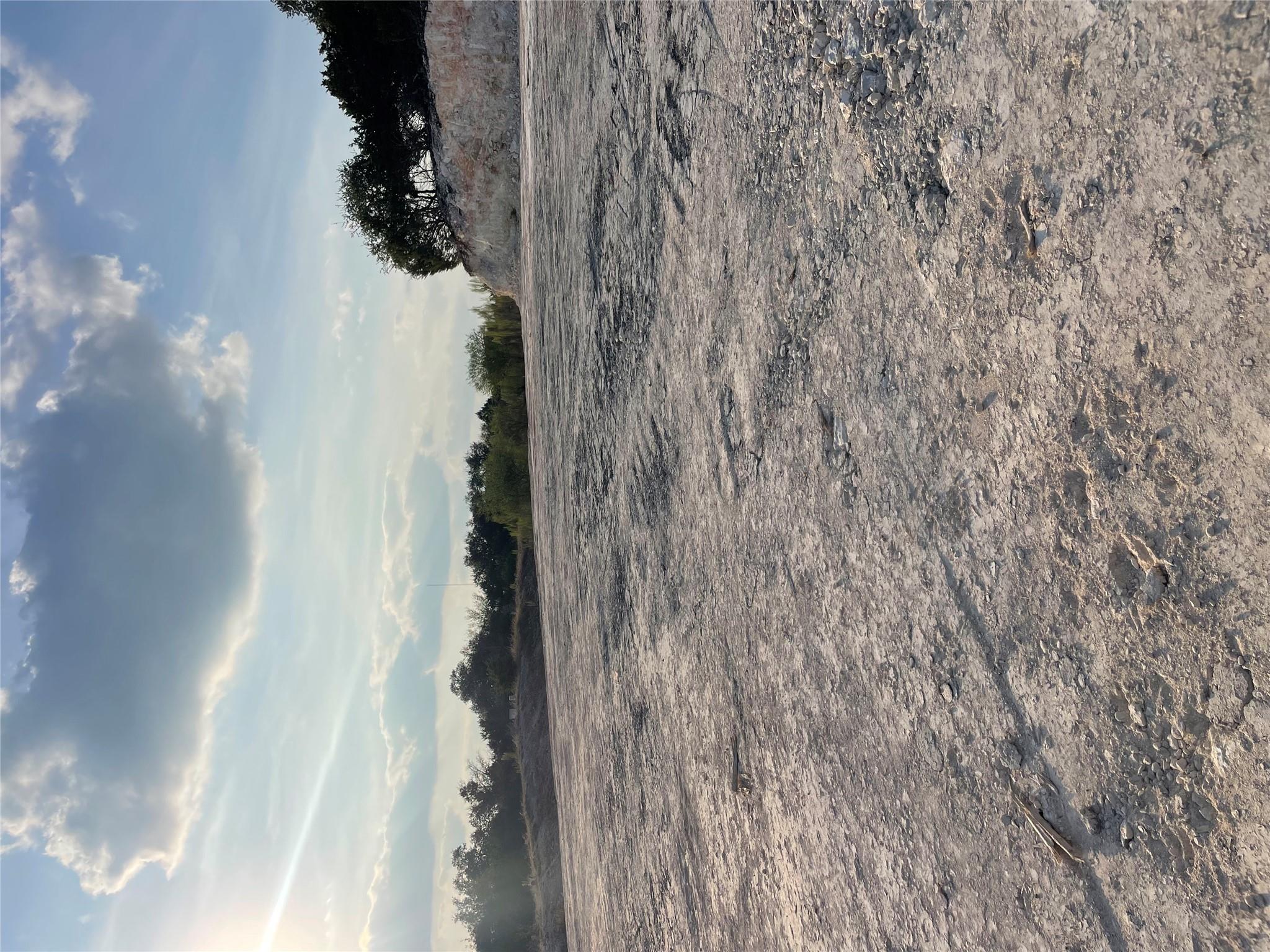 Image 4 of 7 For 146 Longwood Dr