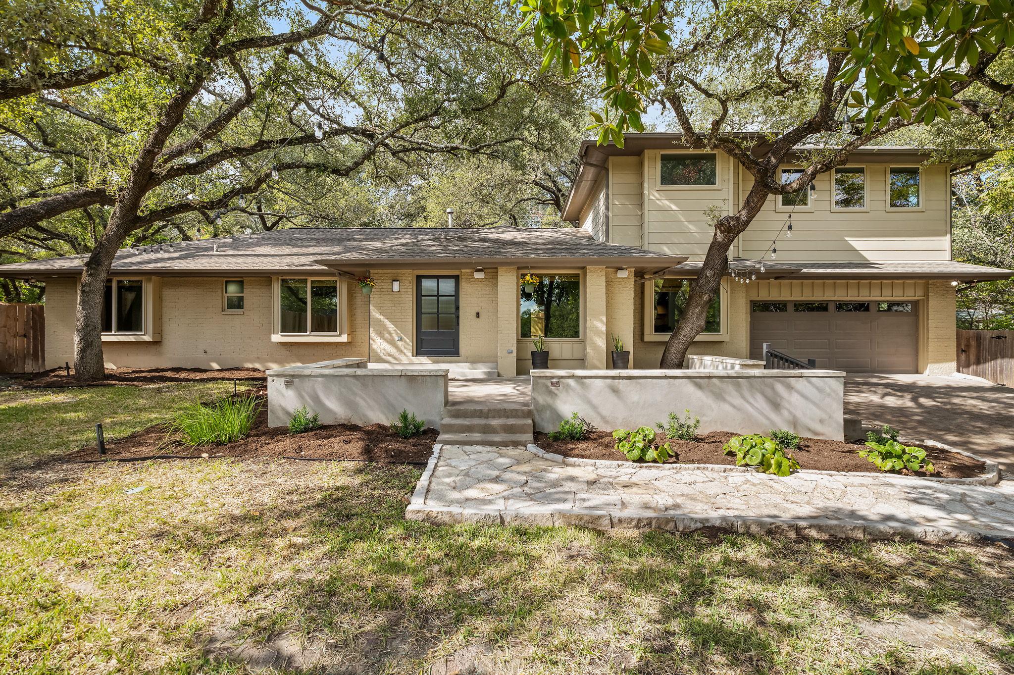 Details for 7202 Running Rope Cir, Austin, TX 78731