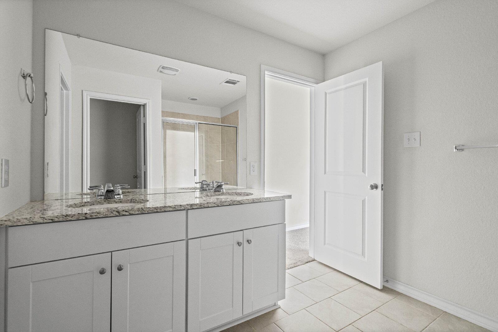 Image 11 of 18 For 388 Arbor Hills