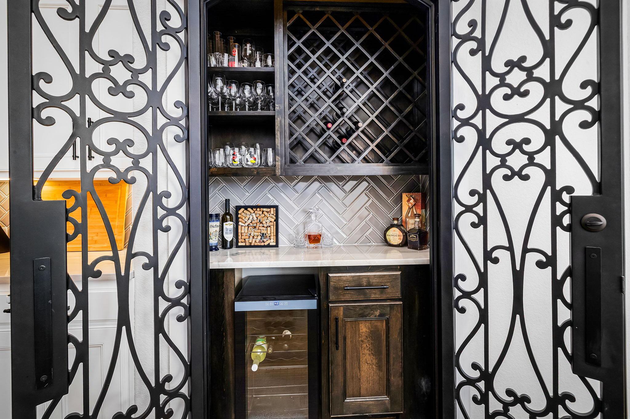 Image 15 of 40 For 1471 Redcloud Peak Dr