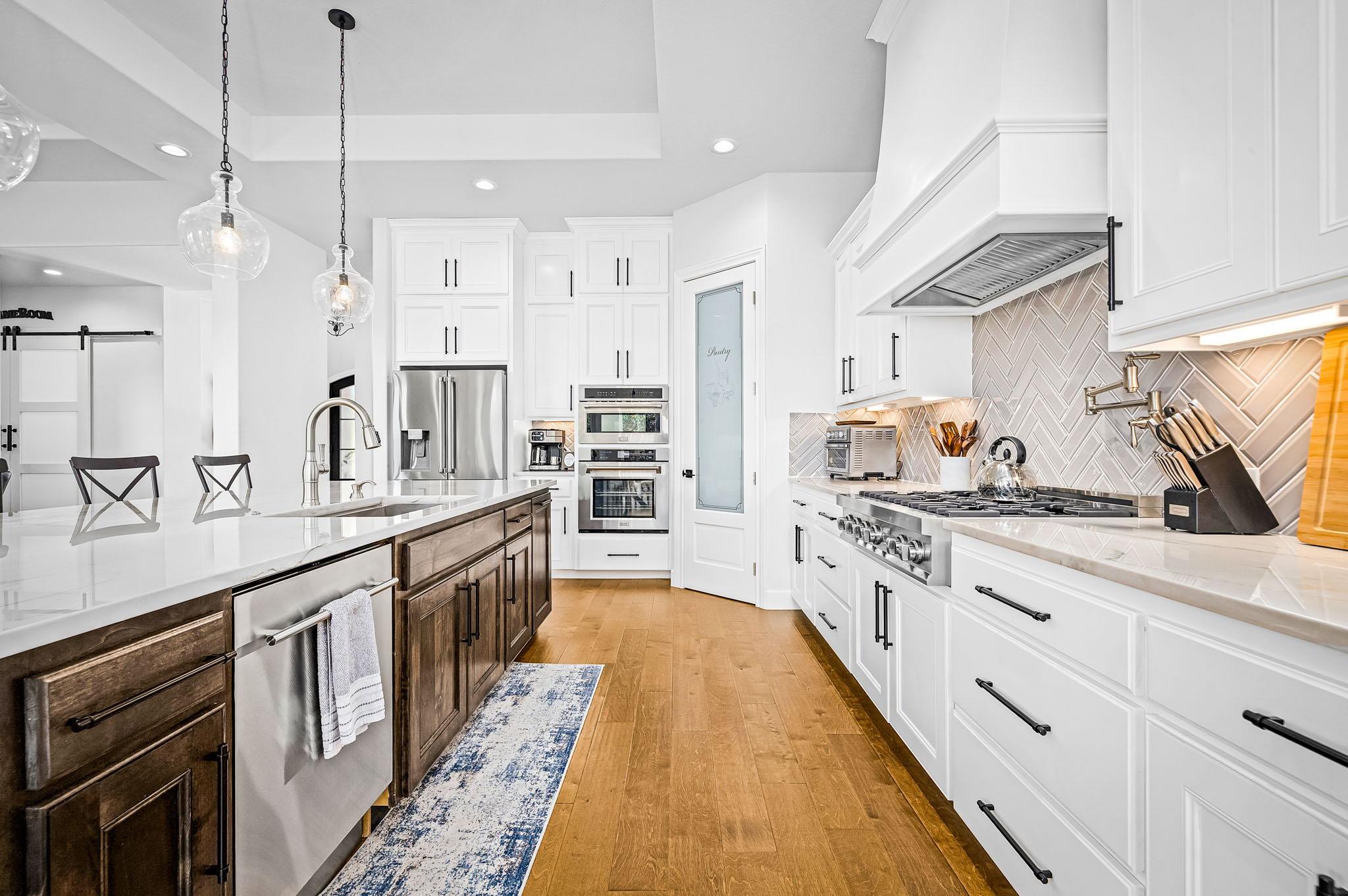 Image 16 of 40 For 1471 Redcloud Peak Dr