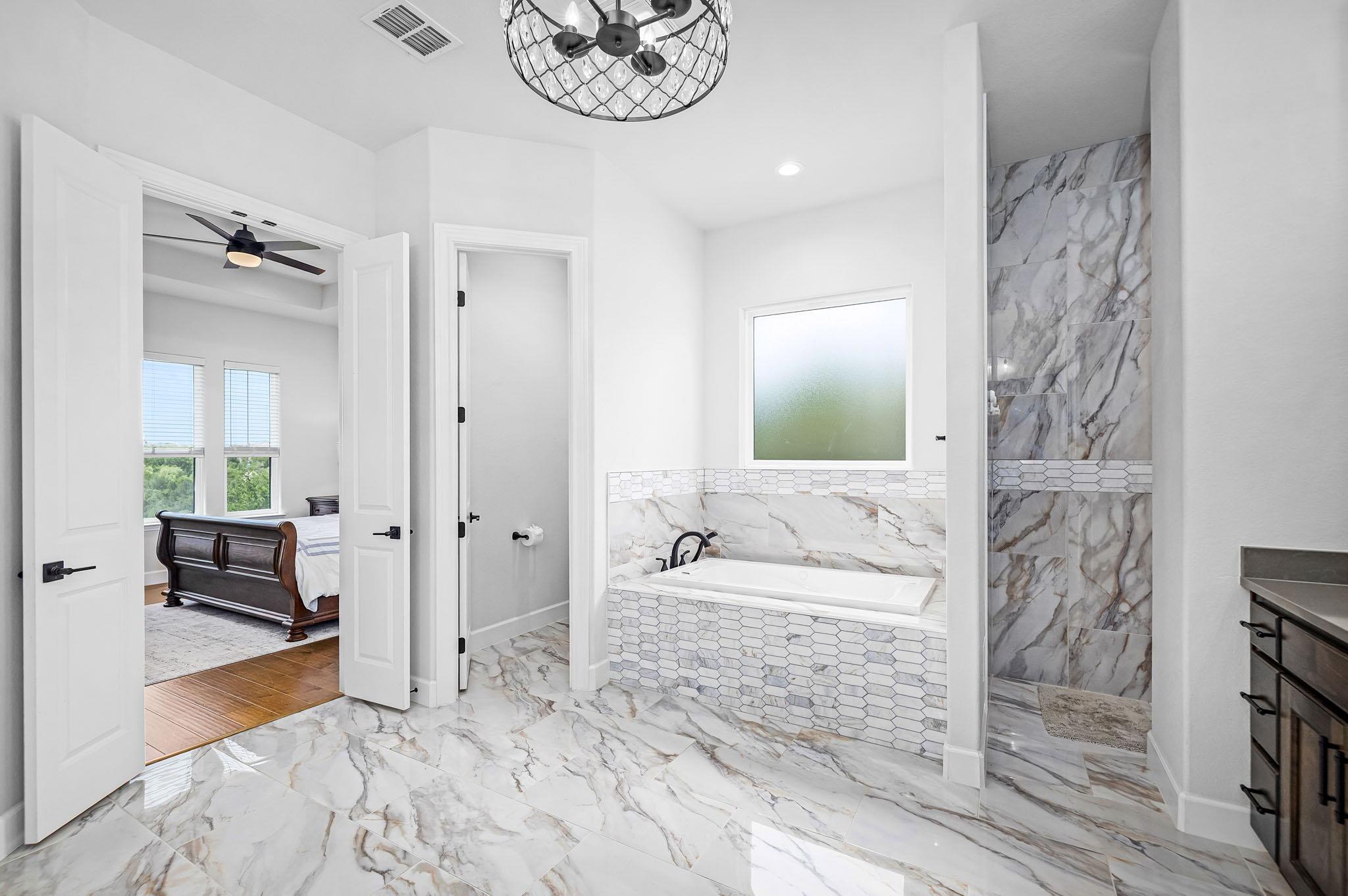 Image 23 of 40 For 1471 Redcloud Peak Dr