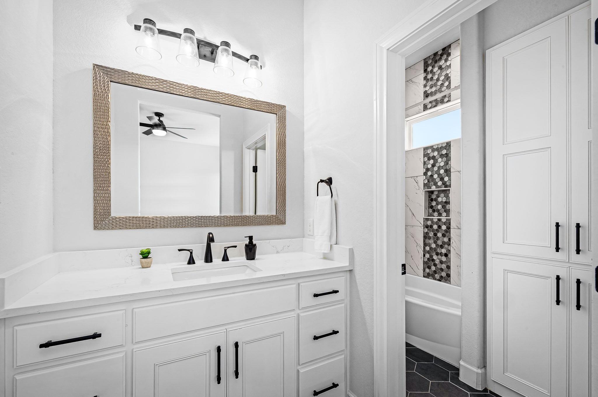 Image 28 of 40 For 1471 Redcloud Peak Dr