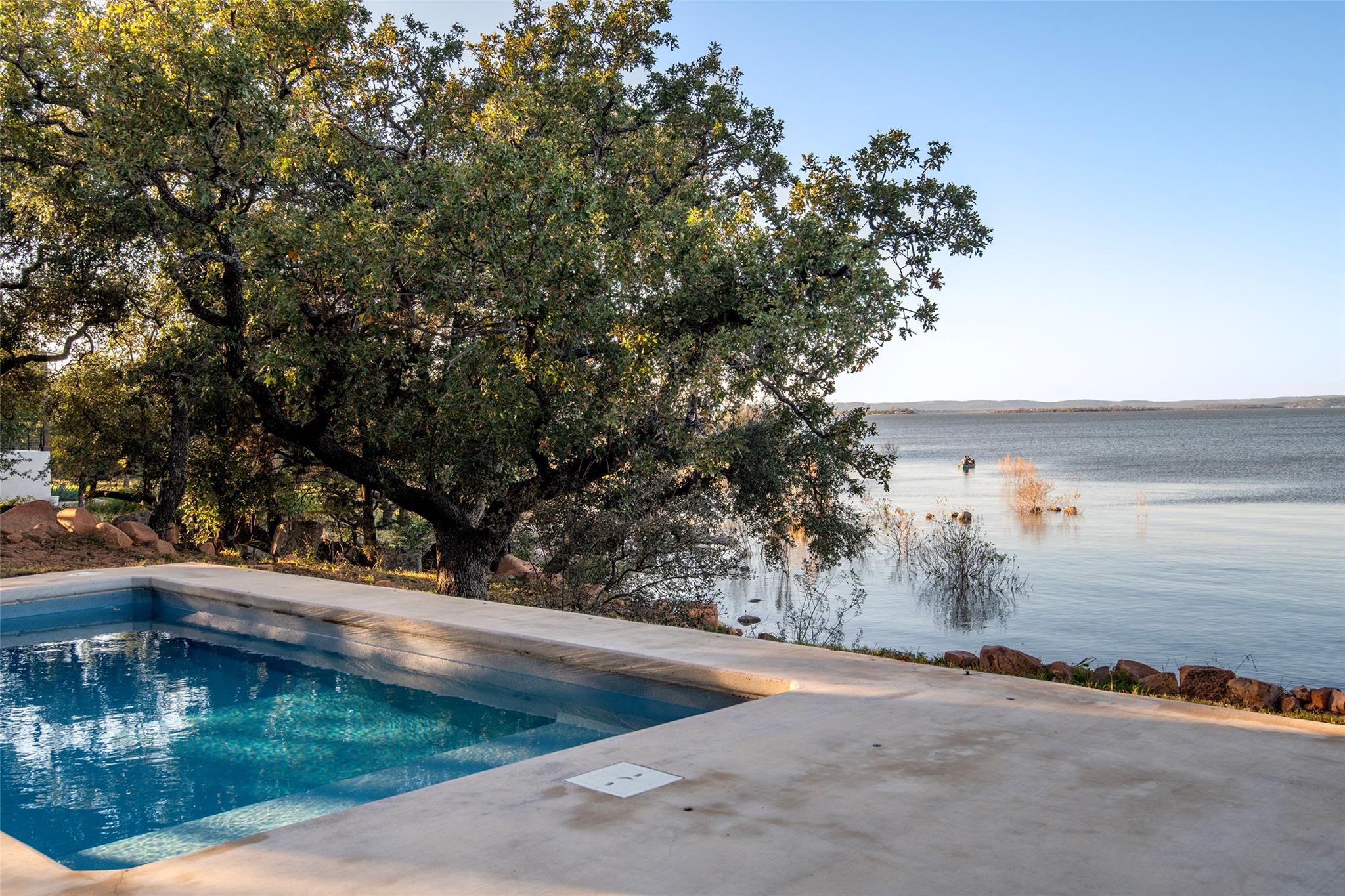 Image 28 of 40 For 247 Peninsula Dr