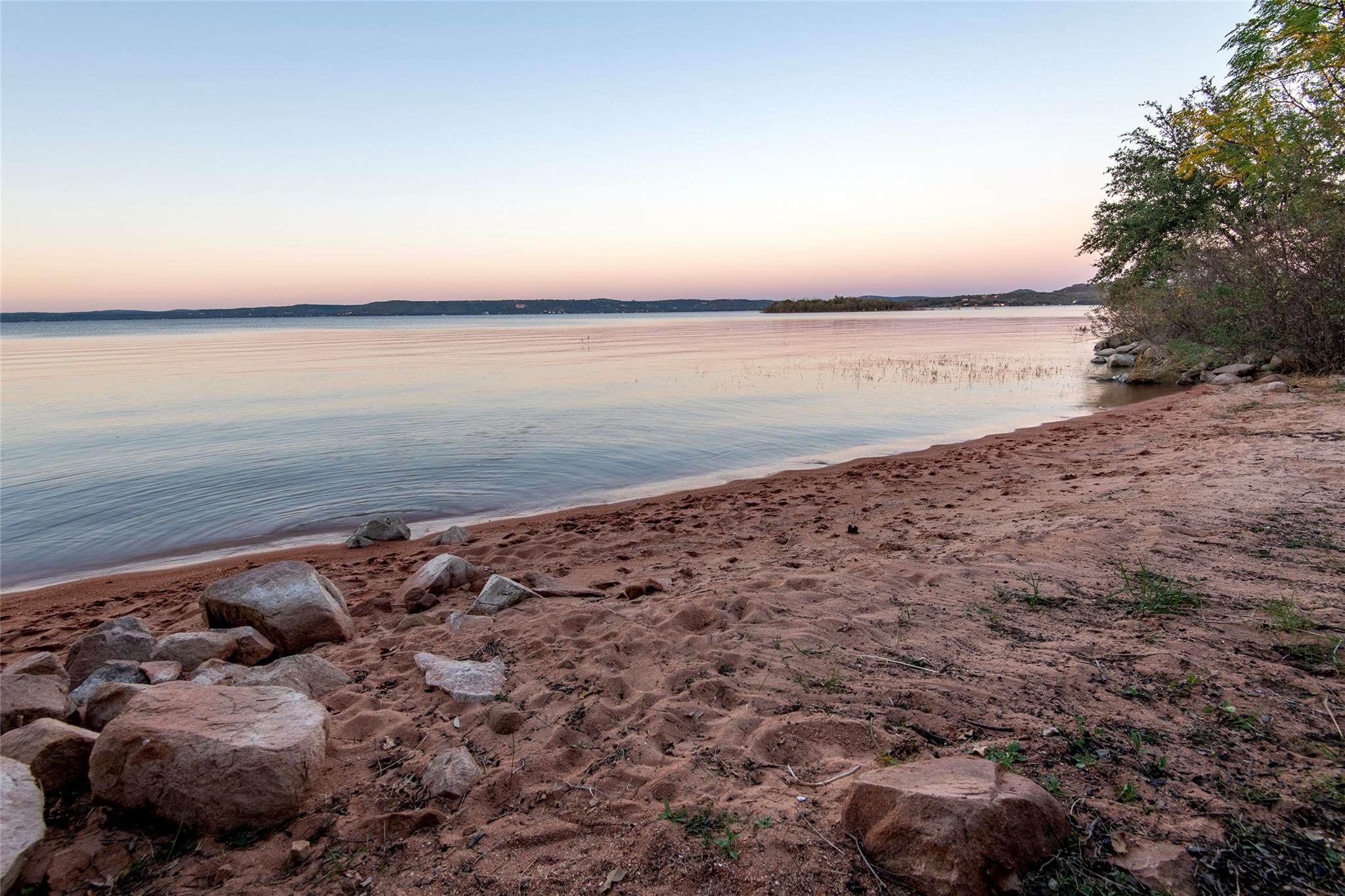 Image 35 of 40 For 247 Peninsula Dr