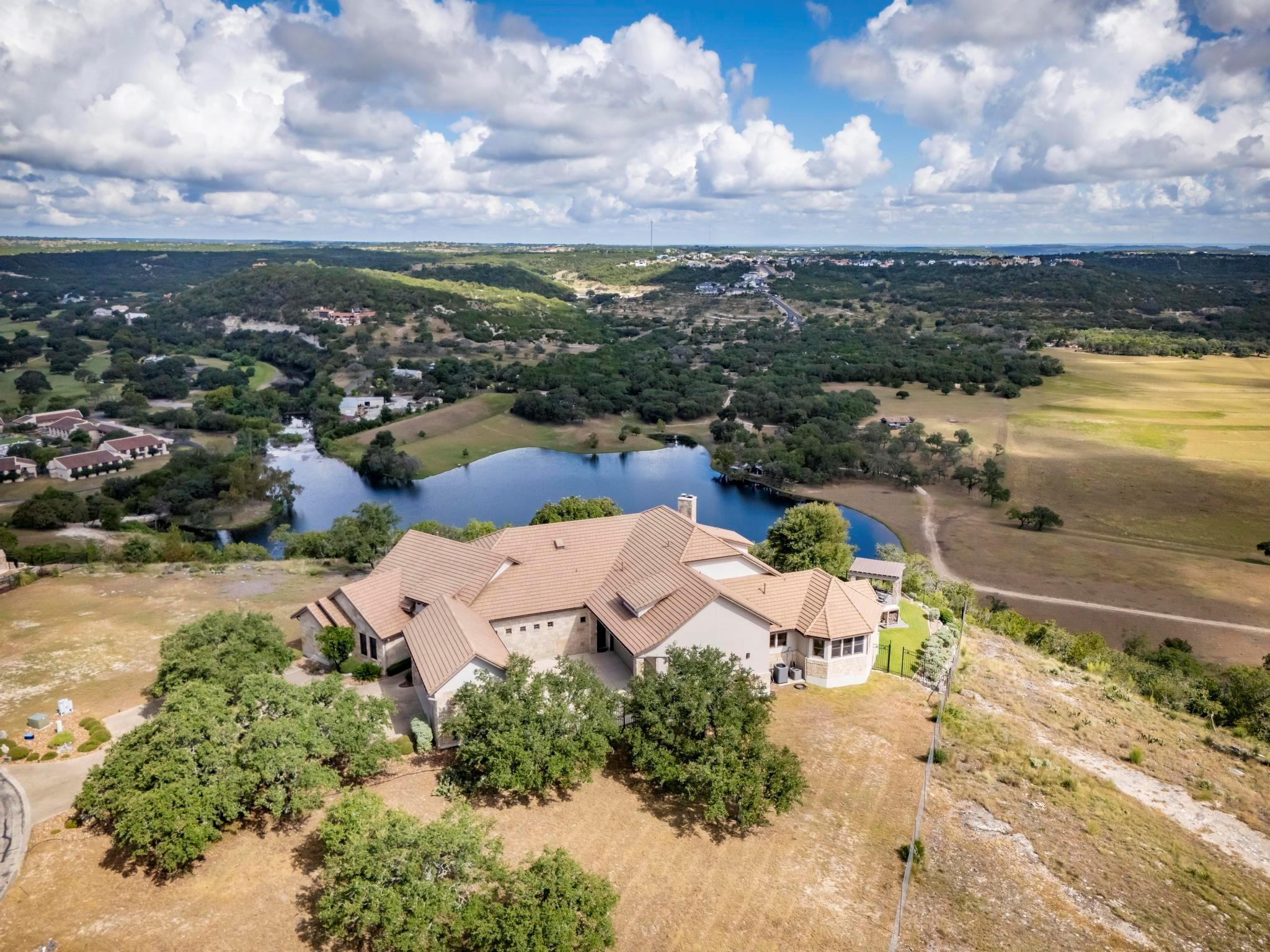 Details for 442 Paradise Pt, Boerne, TX 78006