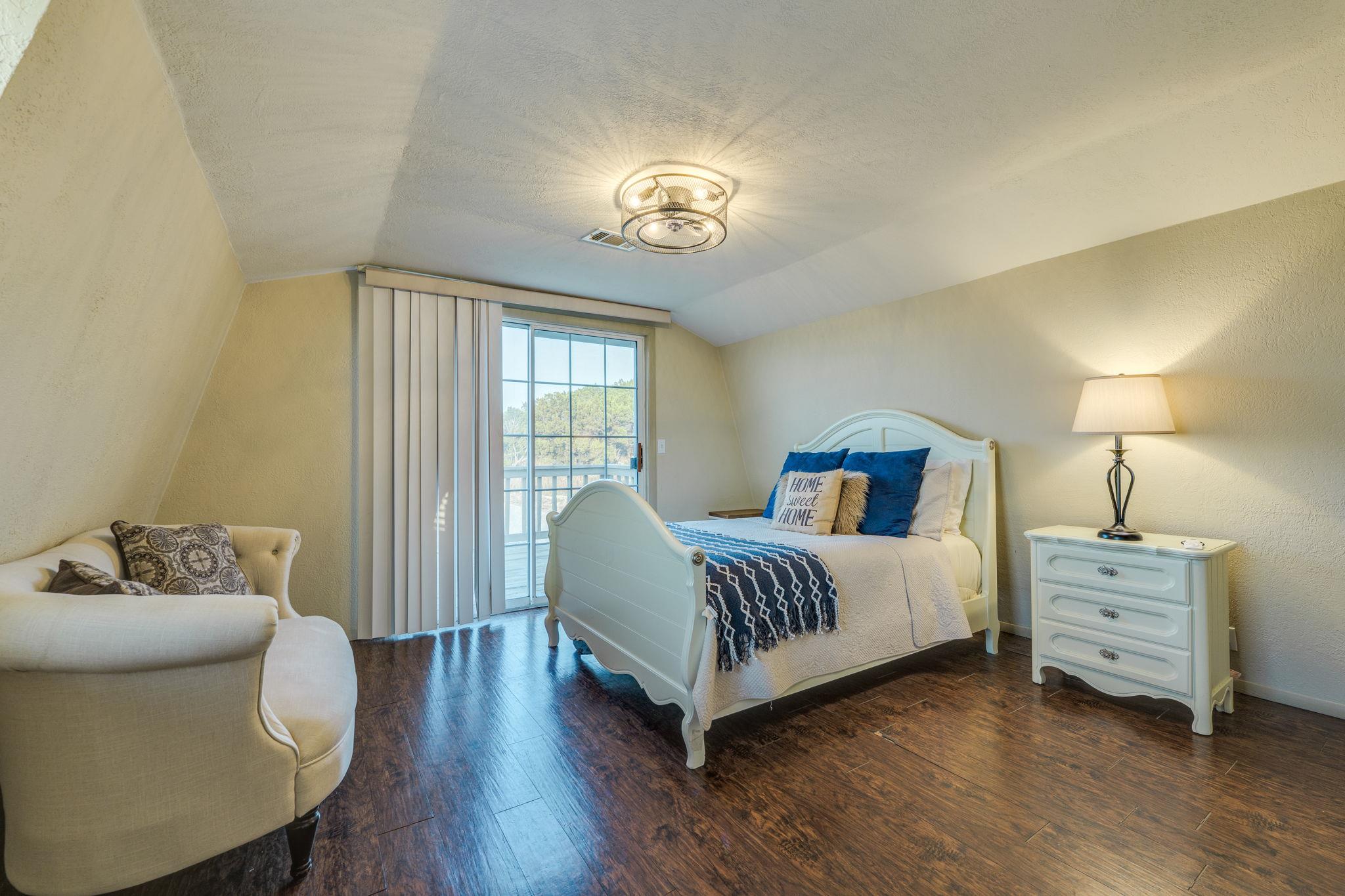 Image 18 of 40 For 281 Kloster Ln