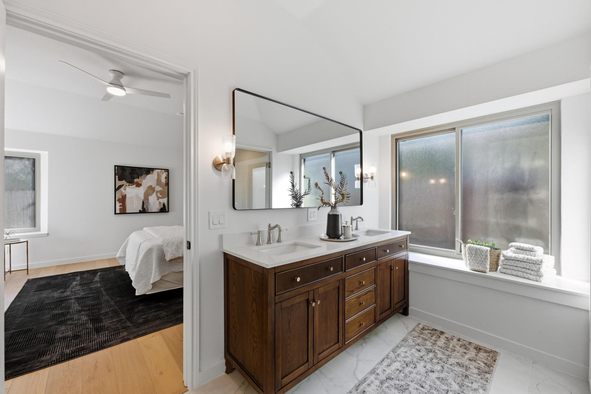 Image 16 of 27 For 12805 Tantara Dr