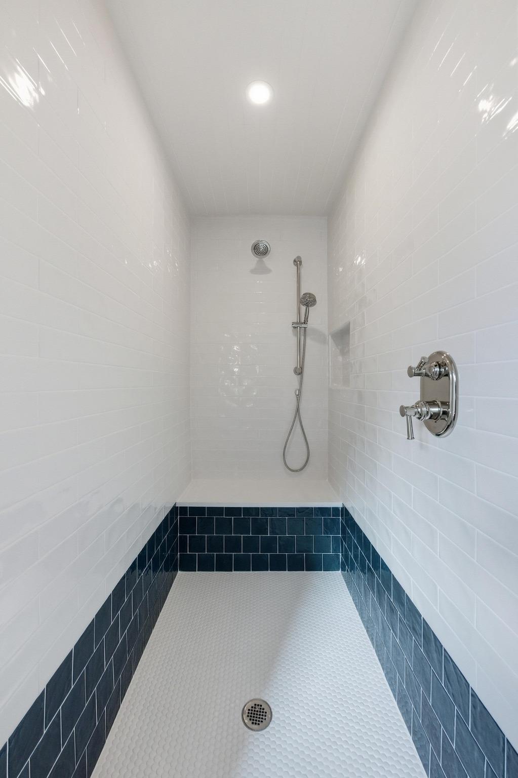 Image 17 of 27 For 12805 Tantara Dr