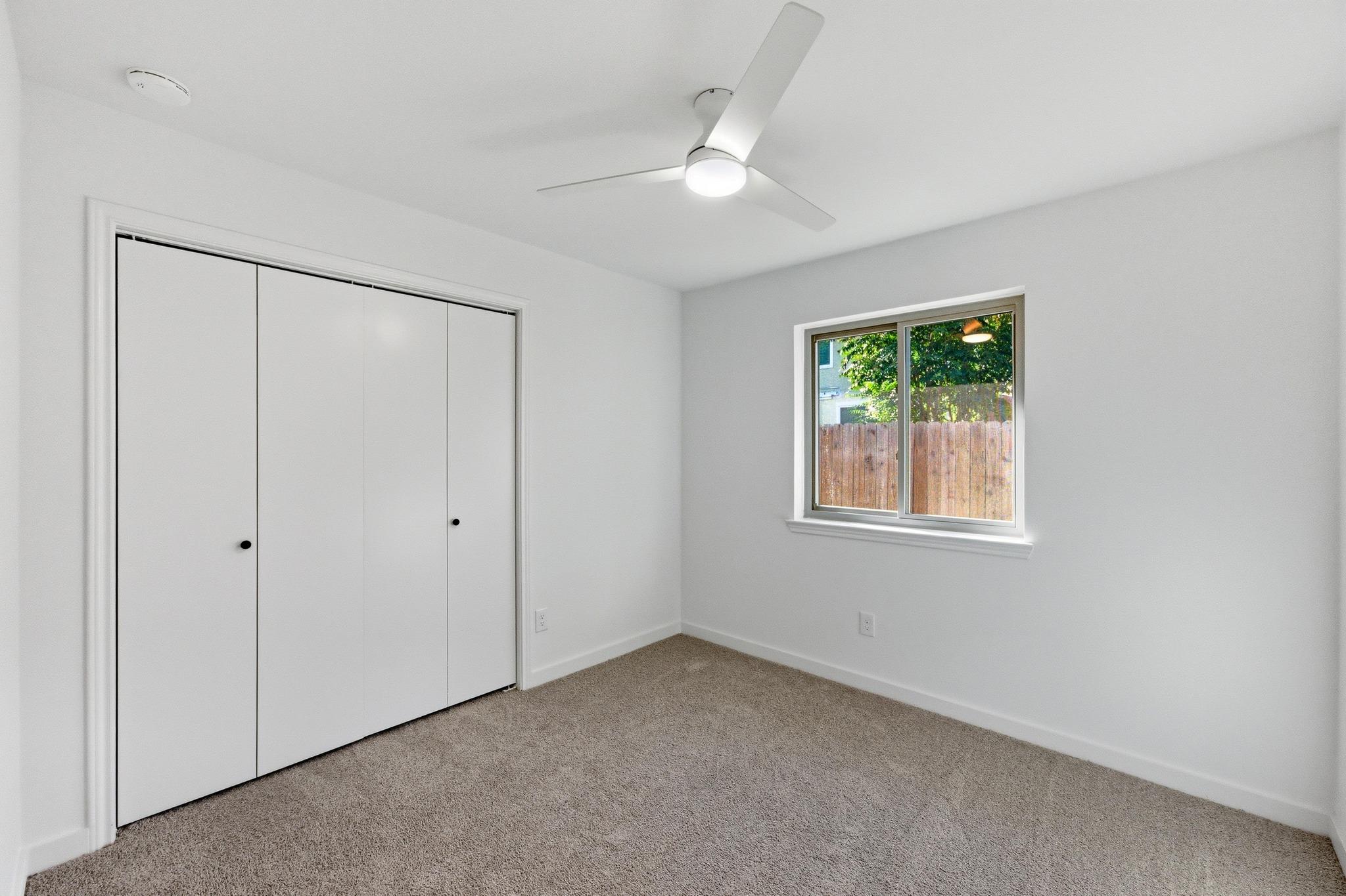 Image 21 of 27 For 12805 Tantara Dr