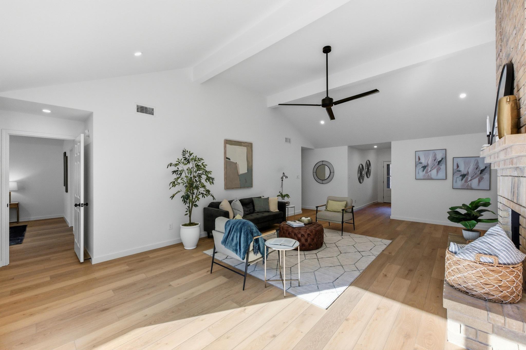 Image 3 of 27 For 12805 Tantara Dr