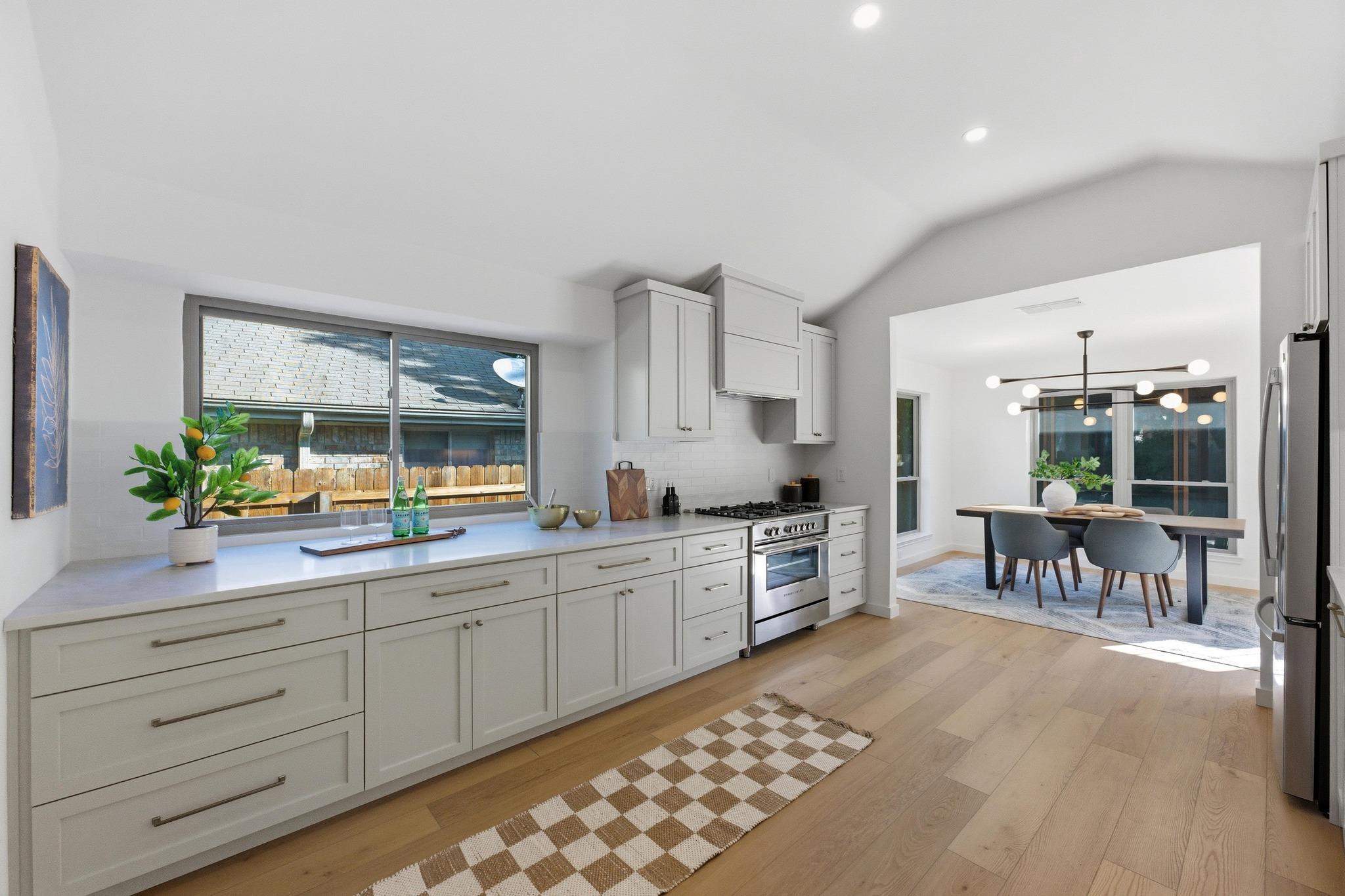 Image 5 of 27 For 12805 Tantara Dr