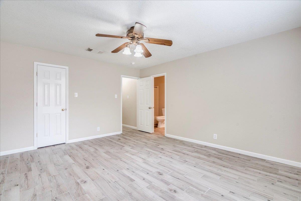 Image 12 of 27 For 1142 Stone Gdn