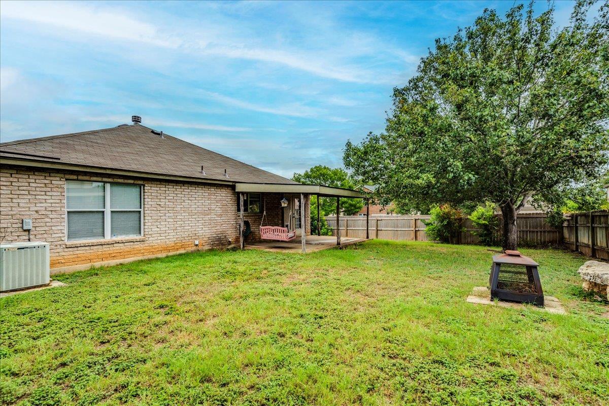 Image 22 of 27 For 1142 Stone Gdn