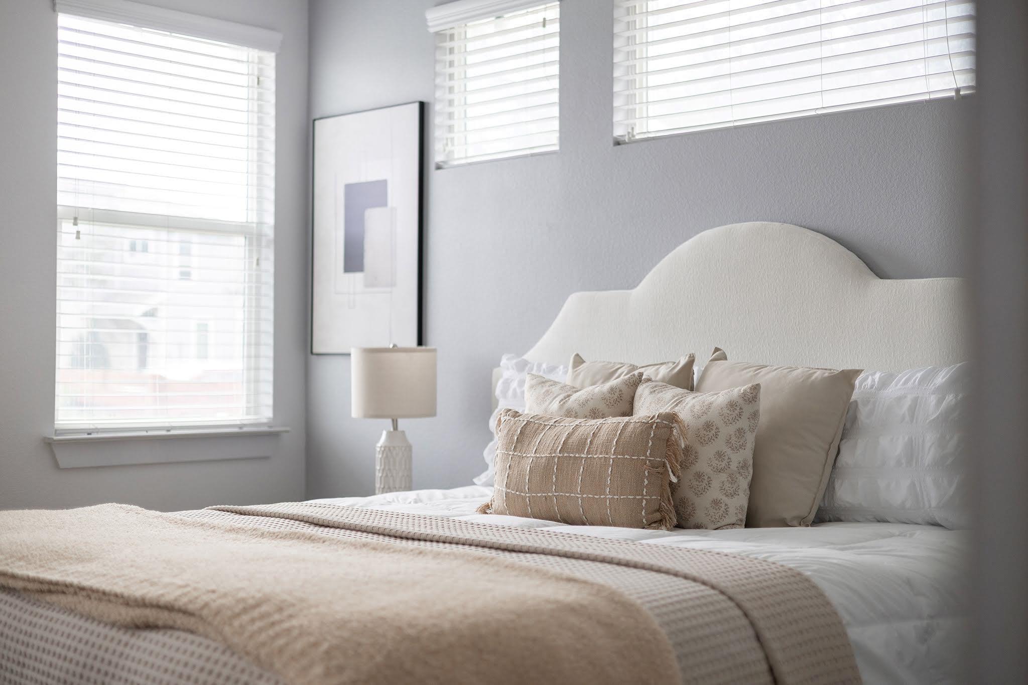 Image 16 of 33 For 2315 Capulet St