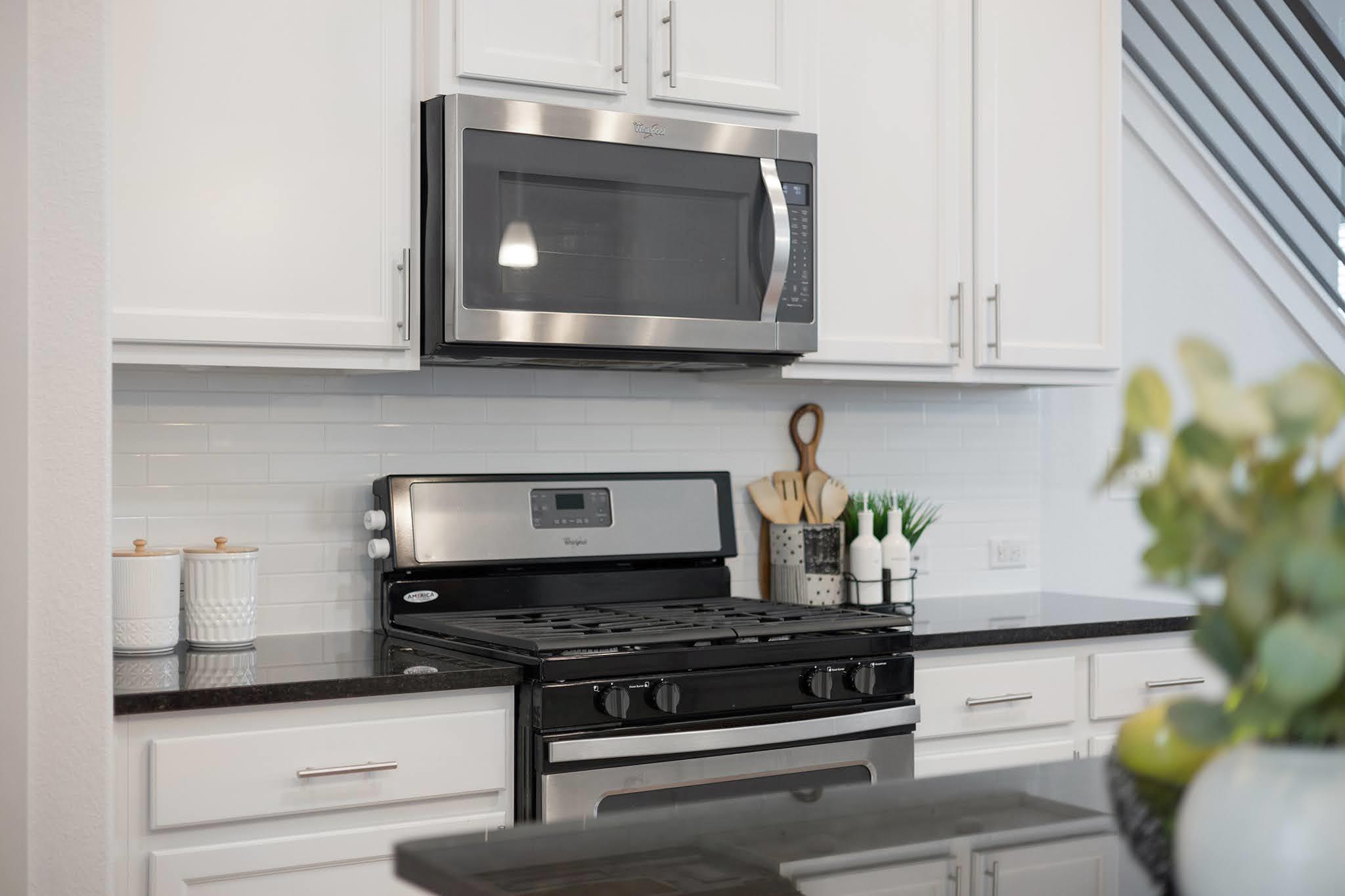 Image 7 of 33 For 2315 Capulet St