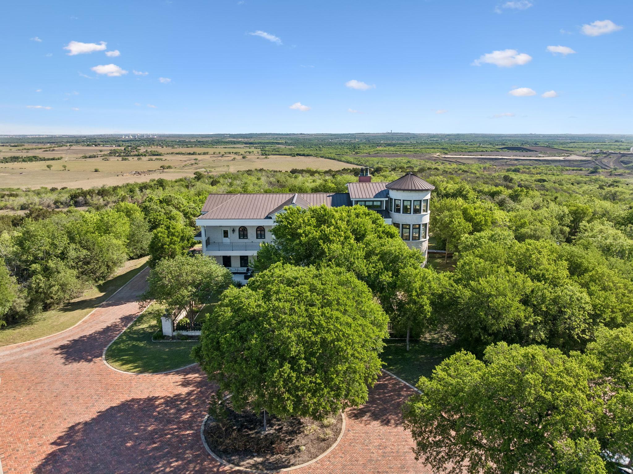 Details for 999 Schwarzlose Rd, New Braunfels, TX 78130