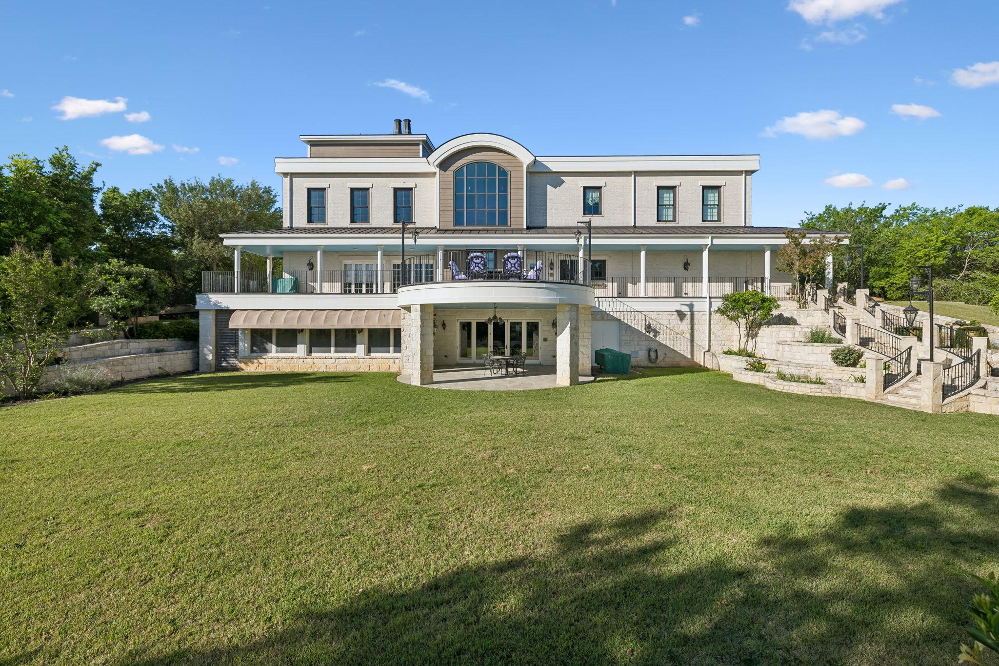 Image 2 of 40 For 999 Schwarzlose Rd