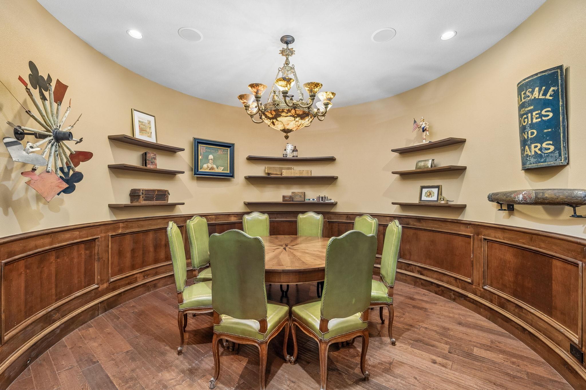 Image 34 of 40 For 999 Schwarzlose Rd