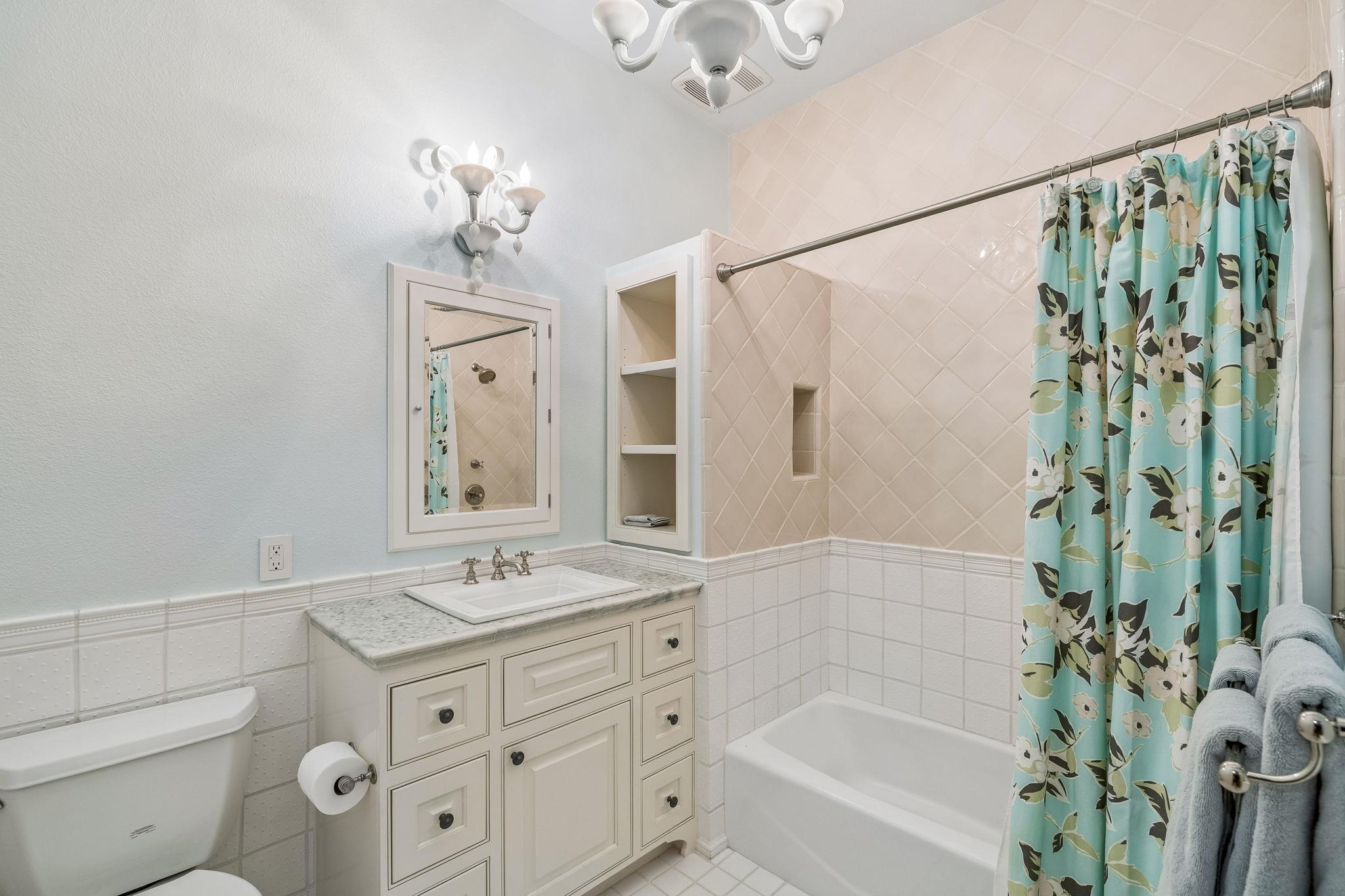 Image 37 of 40 For 999 Schwarzlose Rd