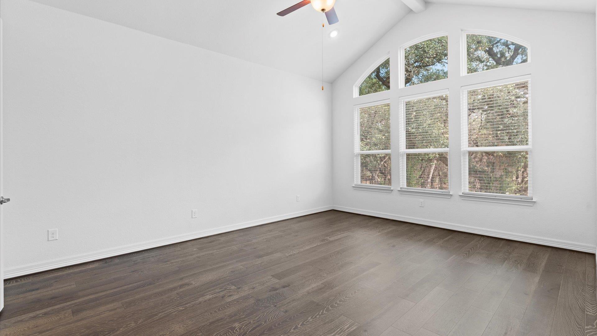 Image 15 of 39 For 2382 Geneseo Oaks