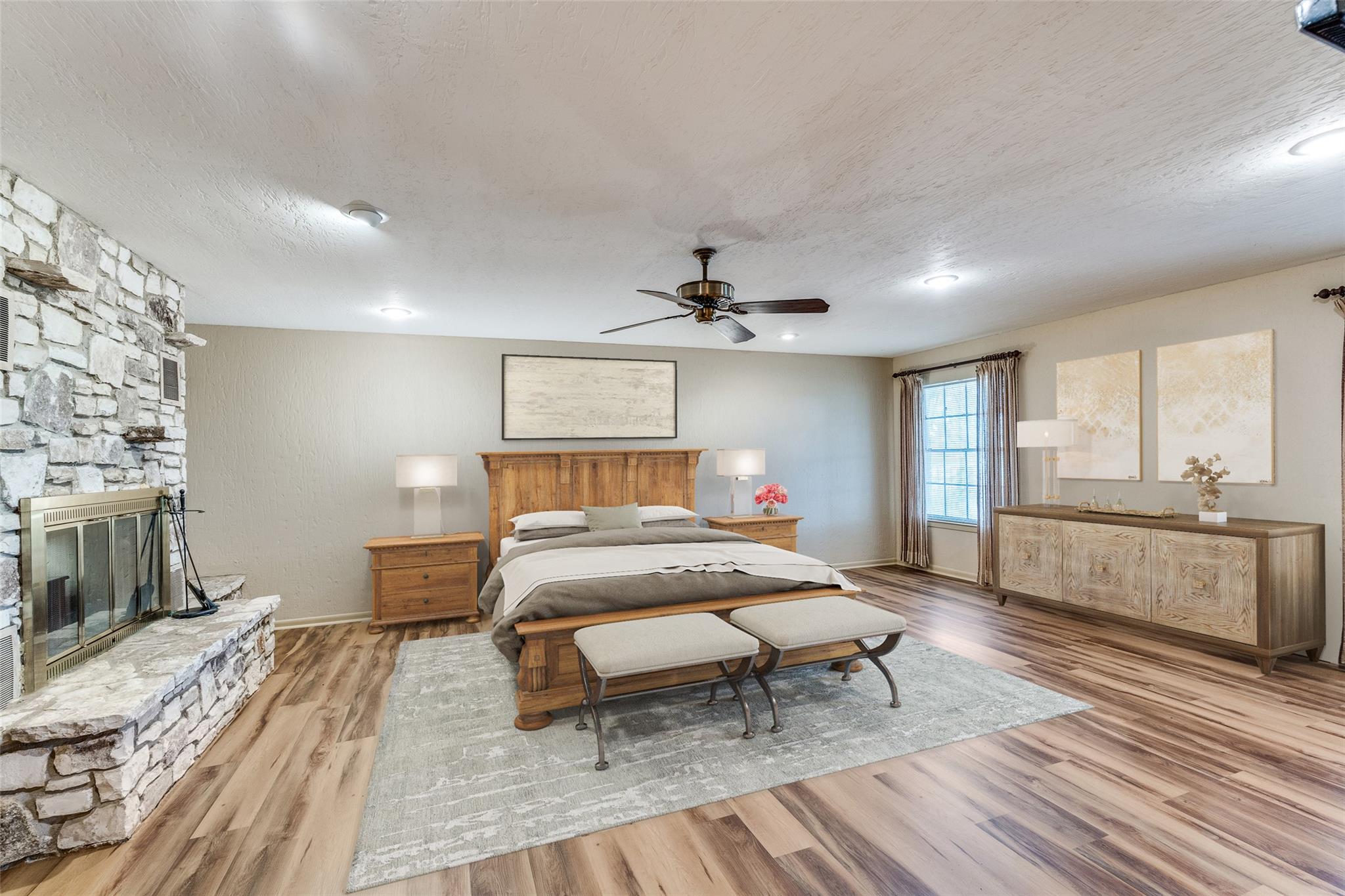Image 16 of 38 For 10745 Rosemar Ln