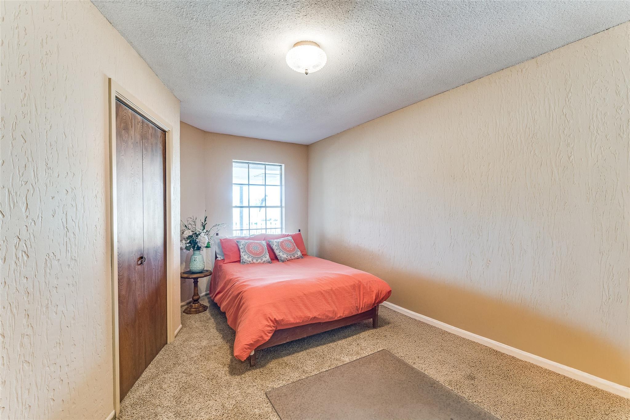 Image 20 of 38 For 10745 Rosemar Ln