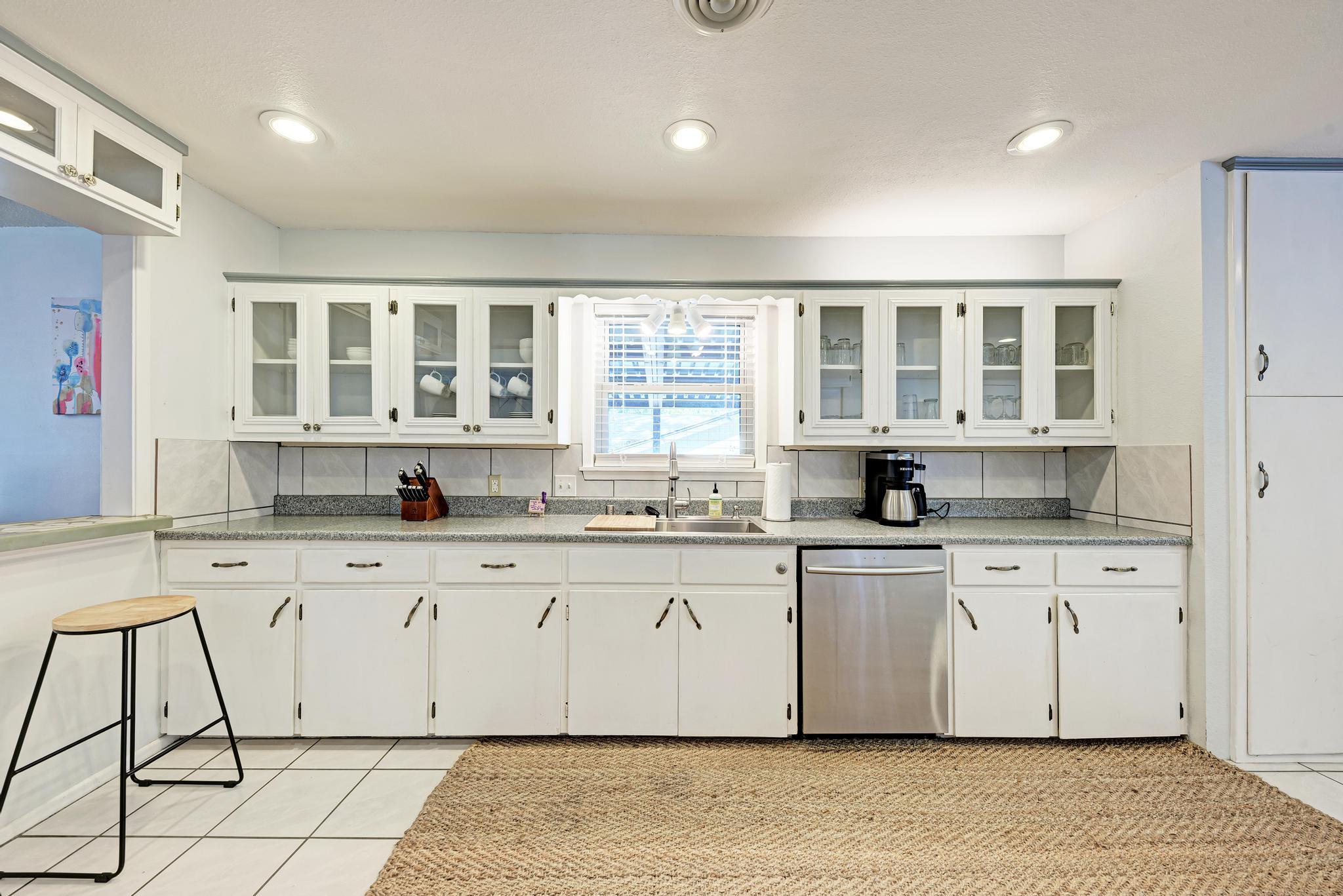 Image 10 of 39 For 1113 County Road 132b