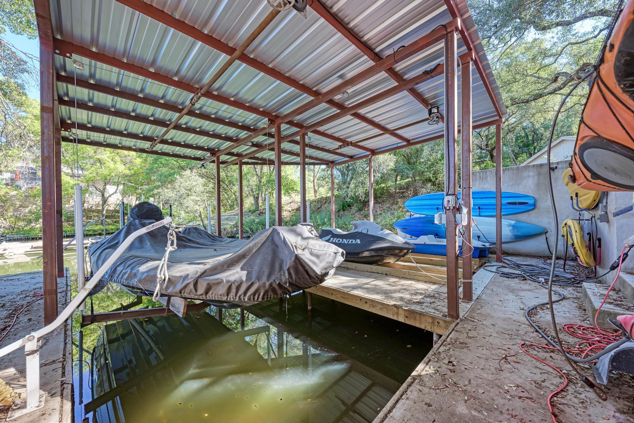 Image 33 of 39 For 1113 County Road 132b