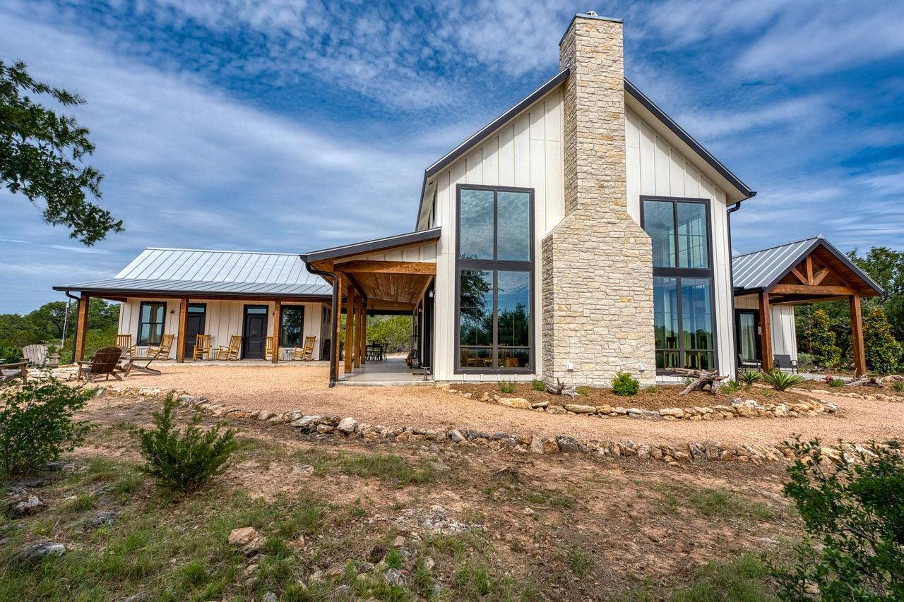 Image 4 of 40 For 1433 Althaus Ranch Road