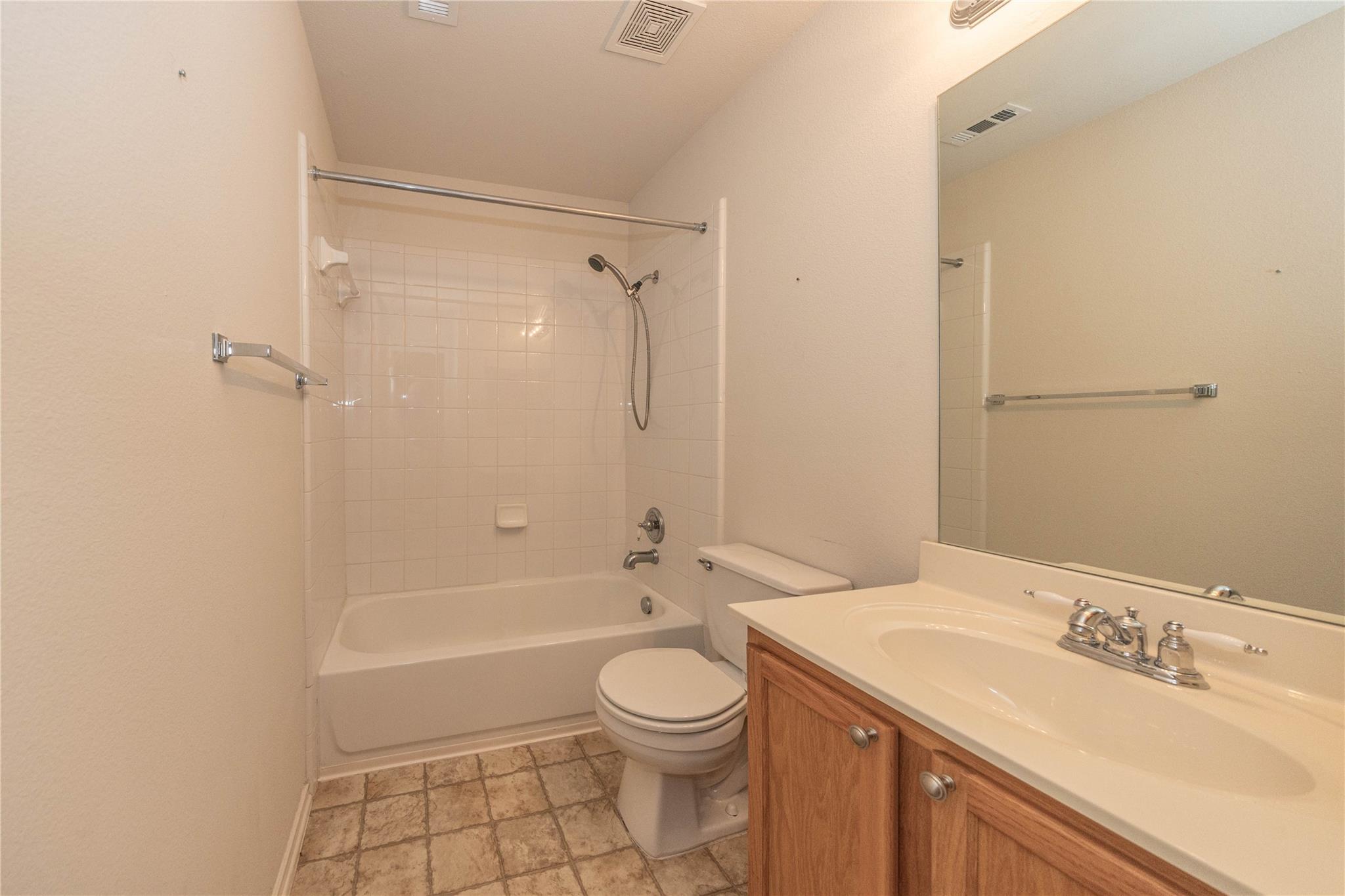 Image 21 of 30 For 3259 Wren Brook Dr