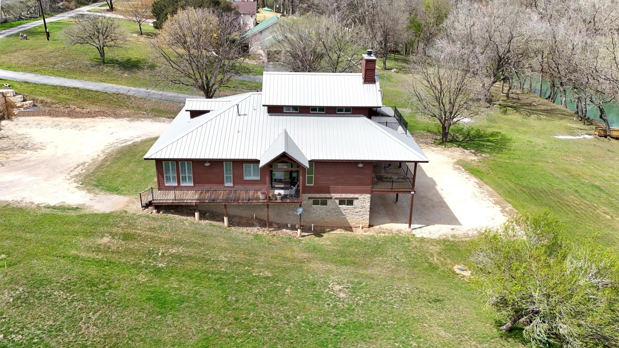 Details for 398 Redbird Ln, Kingsbury, TX 78638