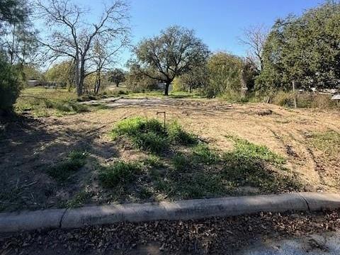 Details for 909 Ohio St , Pleasanton, TX 78064