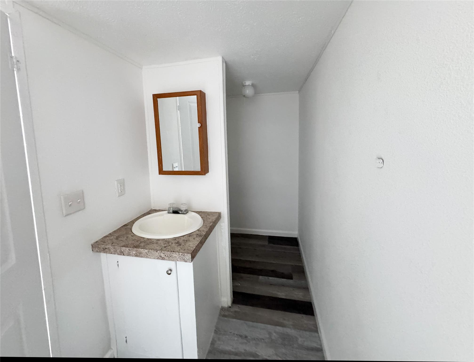 Image 7 of 16 For 23038 White Hickory